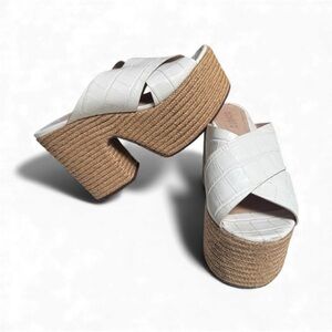 SCHUTZ White and Tan Platform Sandals